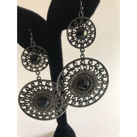 Vintage Double Black Filigree Circle Pierced Wire Dangle Earrings Black Cabochon - Picture 2 of 8